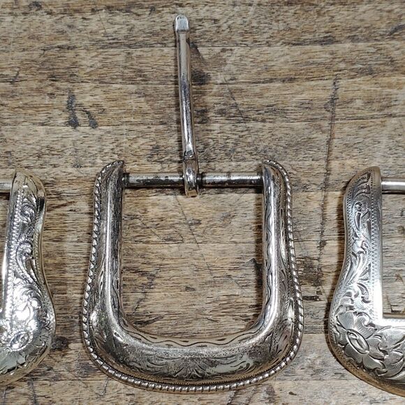 Three Silver Tone Belt Buckles Lot Western Engraved Southwestern Rodeo Metal VGC main image 4